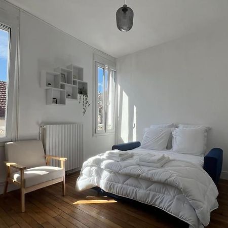 Grande Maison Tout Confort Au Coeur De Nogent Esterno foto